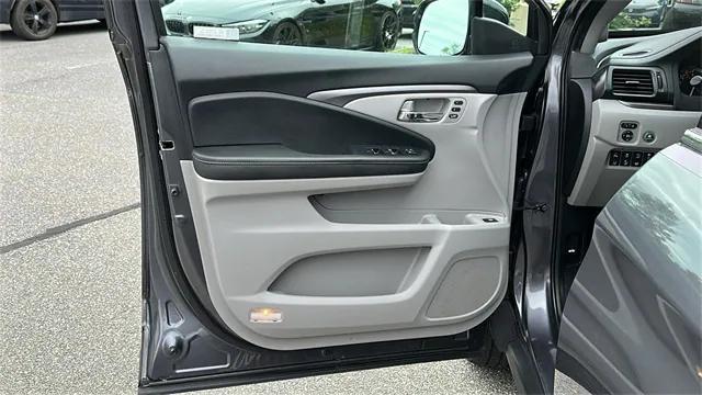 used 2023 Honda Ridgeline car, priced at $36,591