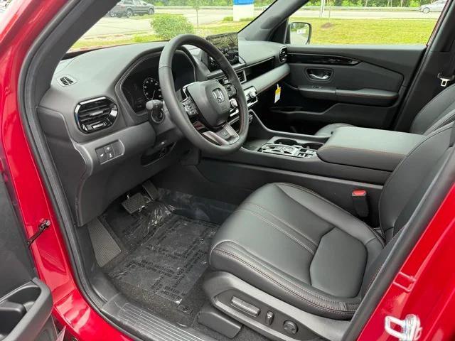 new 2025 Honda Pilot car, priced at $49,555