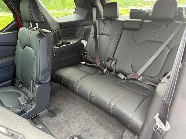 new 2025 Honda Pilot car, priced at $49,555