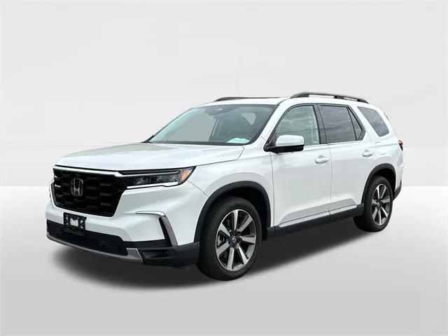 used 2024 Honda Pilot car, priced at $46,991