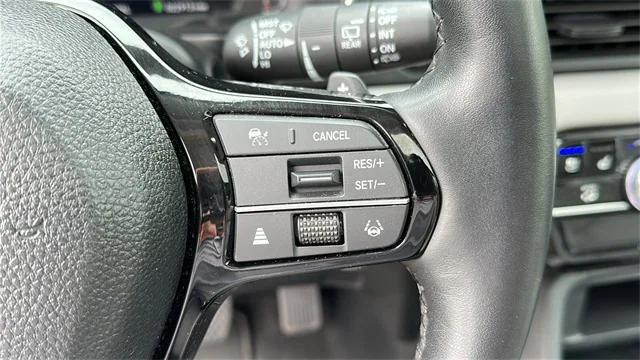 used 2024 Honda Pilot car, priced at $46,991