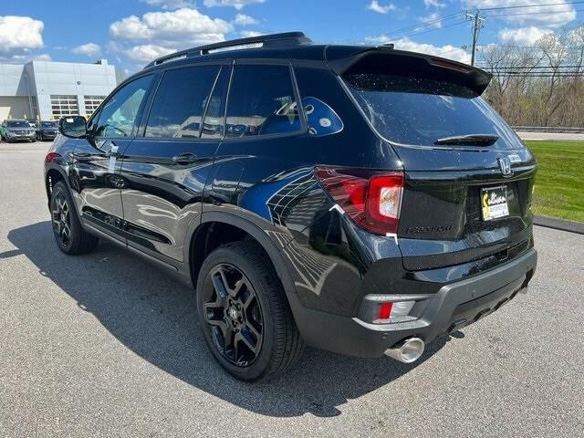 new 2025 Honda Passport car, priced at $49,865