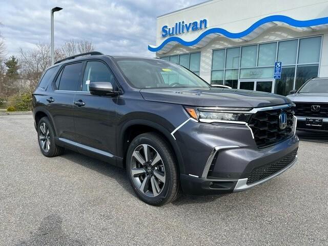 new 2025 Honda Pilot car, priced at $53,510