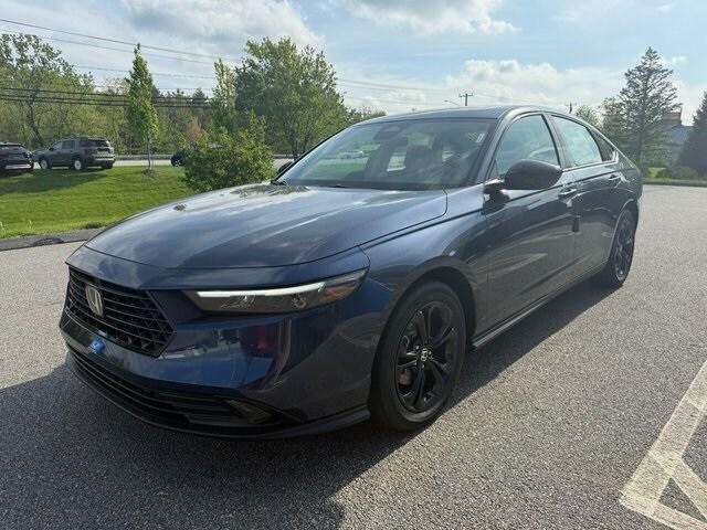 new 2025 Honda Accord car, priced at $30,274