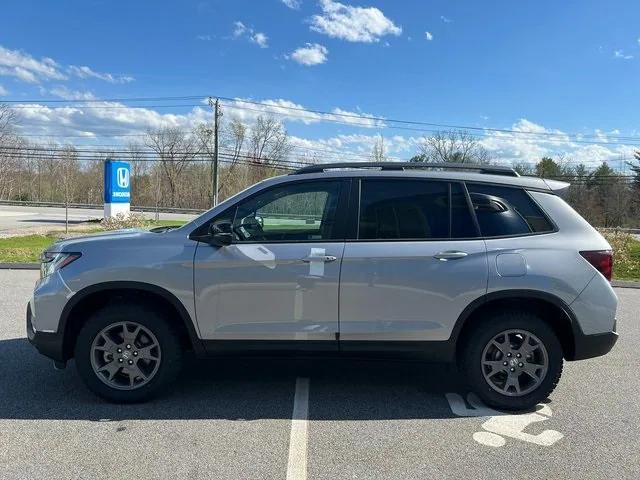 new 2025 Honda Passport car, priced at $44,645