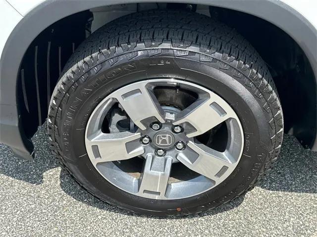 used 2025 Honda Ridgeline car, priced at $40,491