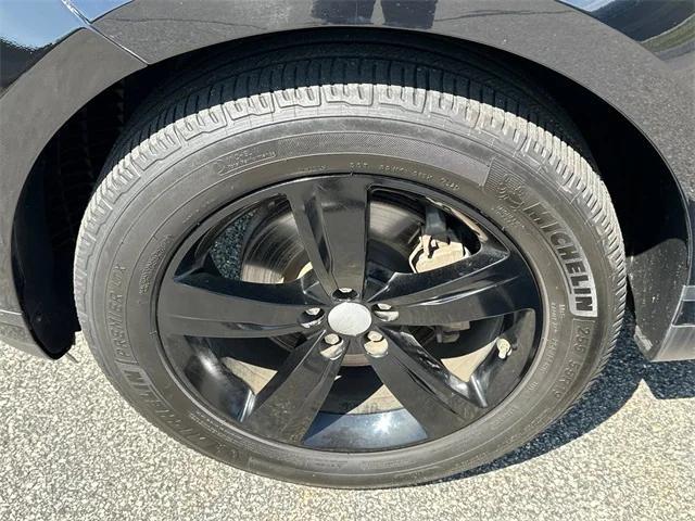 used 2018 Land Rover Range Rover Velar car, priced at $18,491