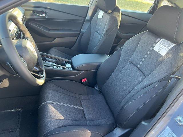 new 2025 Honda Accord Hybrid car, priced at $35,305