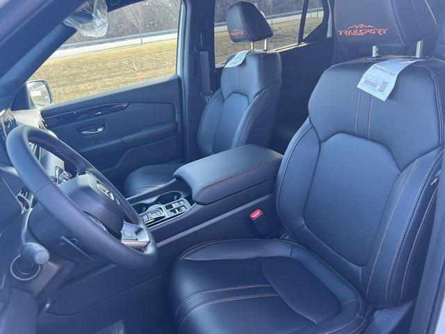 new 2025 Honda Pilot car, priced at $48,850