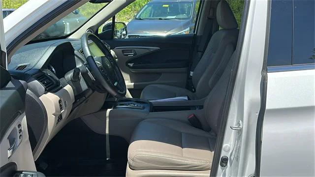 used 2023 Honda Ridgeline car, priced at $35,991