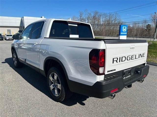 new 2024 Honda Ridgeline car, priced at $43,155