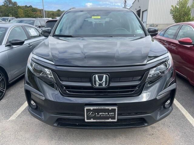 used 2022 Honda Pilot car, priced at $35,591