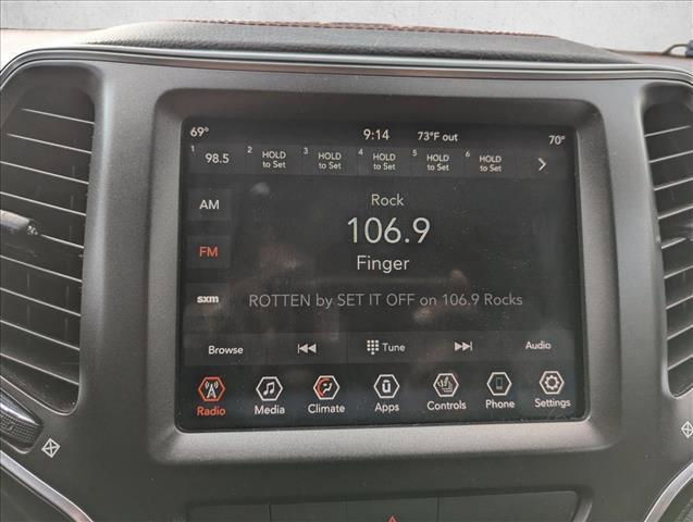 used 2019 Jeep Cherokee car, priced at $18,269