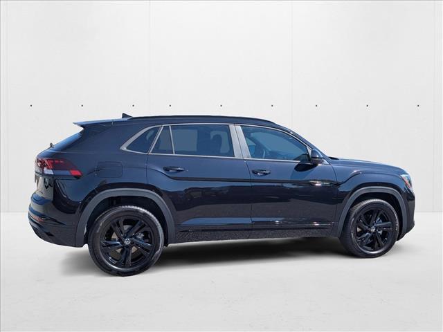 new 2026 Volkswagen Atlas Cross Sport car, priced at $53,233
