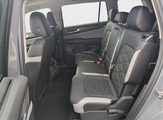 new 2025 Volkswagen Atlas car, priced at $42,098