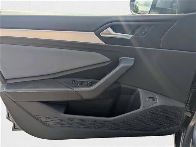 new 2025 Volkswagen Jetta car, priced at $27,136