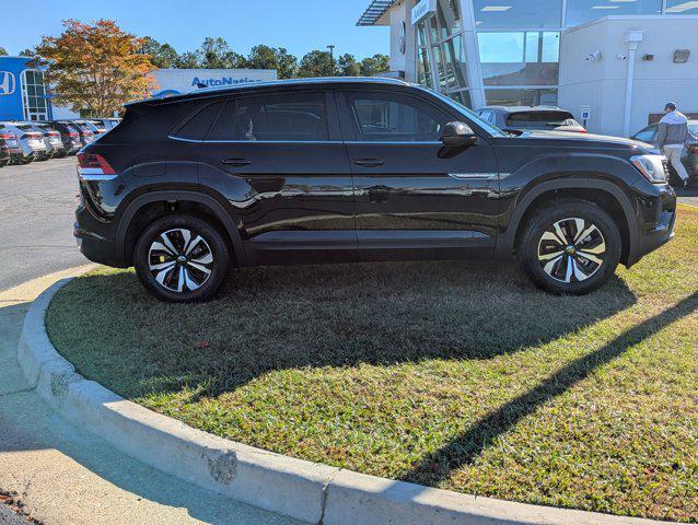 new 2026 Volkswagen Atlas Cross Sport car, priced at $40,781