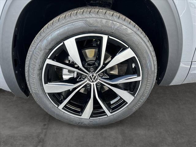 new 2024 Volkswagen Atlas Cross Sport car, priced at $53,201
