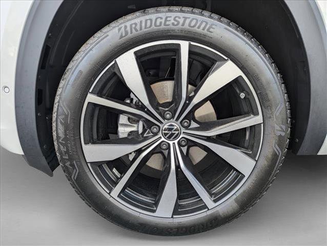 new 2026 Volkswagen Atlas car, priced at $52,714