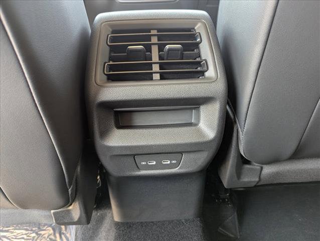 new 2025 Volkswagen Tiguan car, priced at $32,628