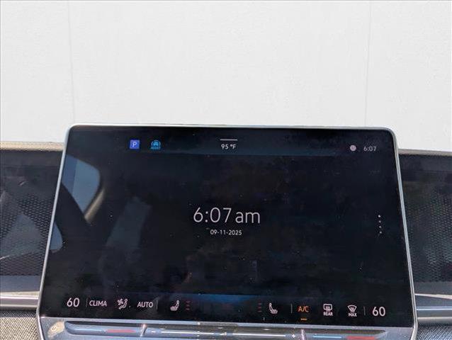 new 2025 Volkswagen Tiguan car, priced at $27,741