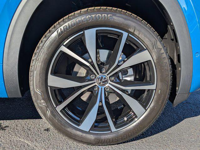 new 2026 Volkswagen Atlas car, priced at $54,120