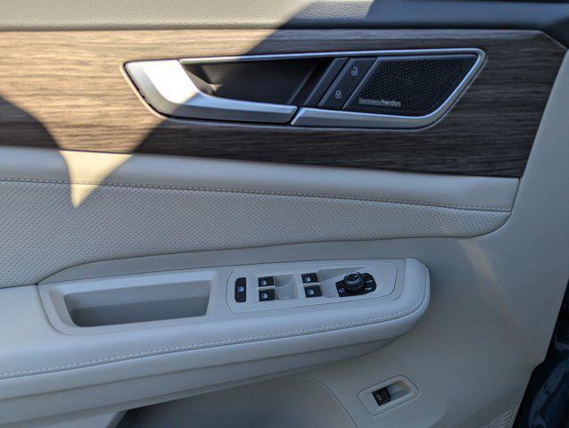 new 2026 Volkswagen Atlas car, priced at $54,120