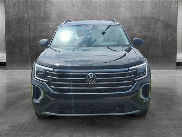 new 2024 Volkswagen Atlas car, priced at $37,541