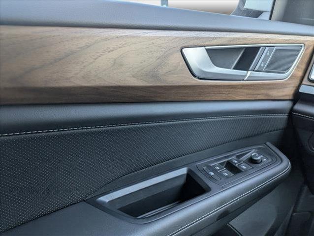 new 2026 Volkswagen Atlas car, priced at $38,057