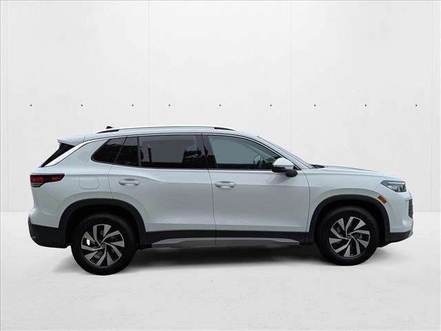 new 2025 Volkswagen Tiguan car, priced at $27,741