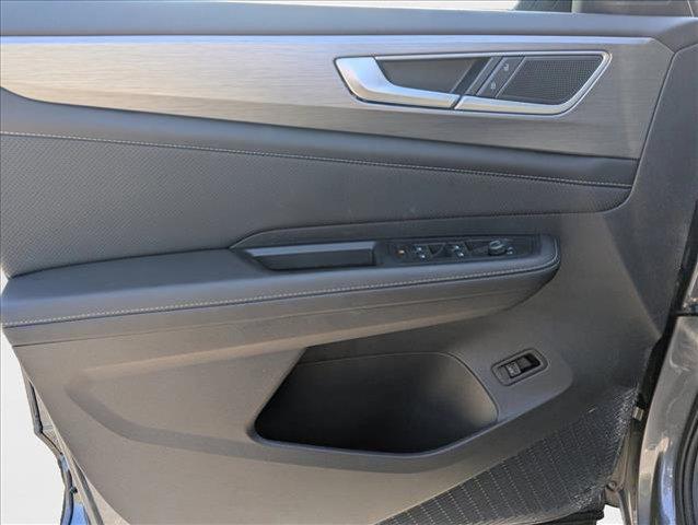 used 2025 Volkswagen Atlas Cross Sport car, priced at $38,549