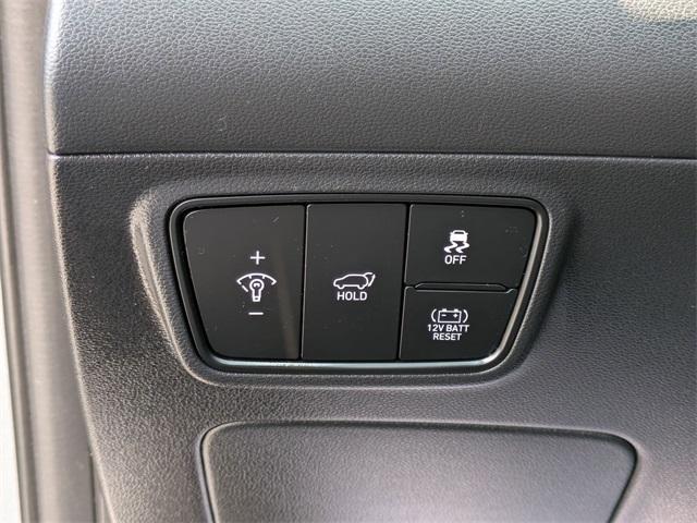 used 2024 Hyundai TUCSON Hybrid car, priced at $33,999