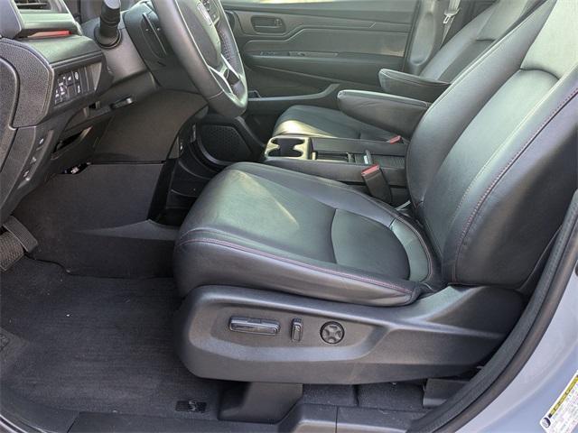 used 2024 Honda Odyssey car, priced at $38,999