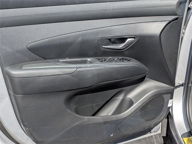 new 2025 Hyundai TUCSON Hybrid car, priced at $36,398