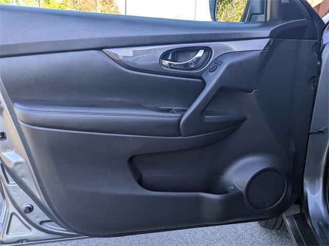 used 2019 Nissan Rogue car, priced at $15,999