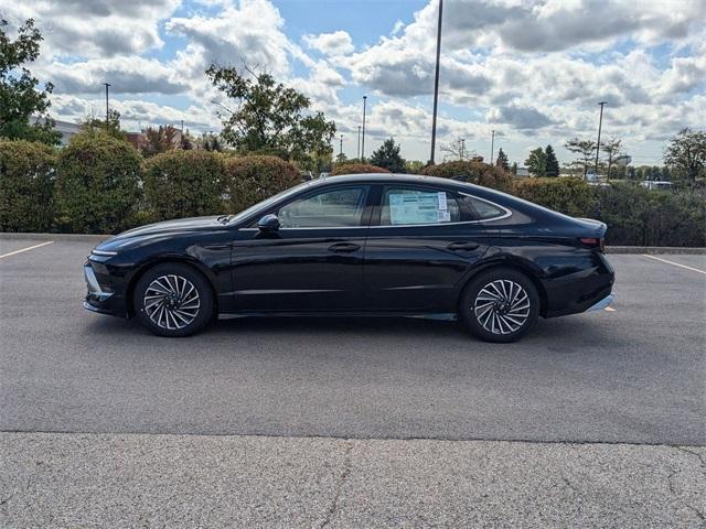 new 2025 Hyundai Sonata Hybrid car, priced at $37,629