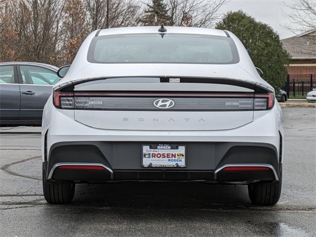 new 2025 Hyundai Sonata car, priced at $27,928