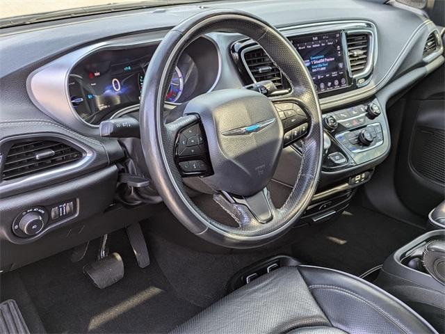 used 2020 Chrysler Pacifica Hybrid car, priced at $25,999