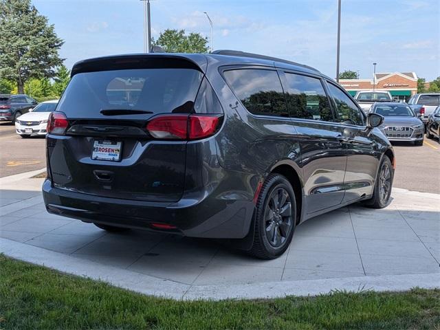 used 2020 Chrysler Pacifica Hybrid car, priced at $25,999