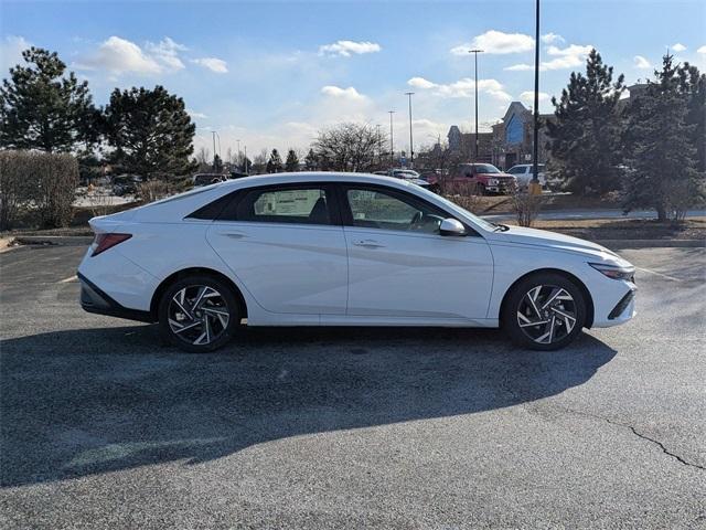 new 2025 Hyundai Elantra car, priced at $26,117