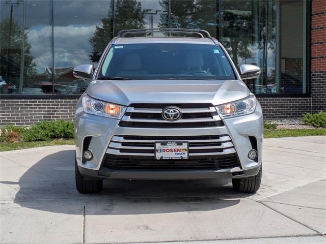 used 2019 Toyota Highlander car, priced at $24,159