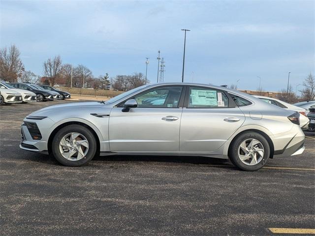 new 2025 Hyundai Sonata car, priced at $27,554