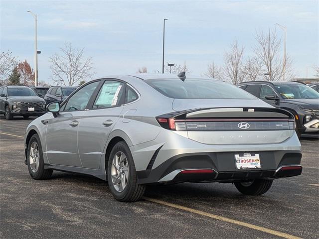 new 2025 Hyundai Sonata car, priced at $27,554