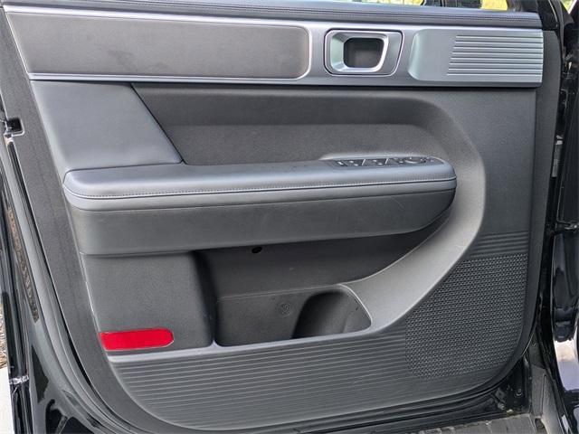 used 2025 Hyundai Santa Fe car, priced at $33,999