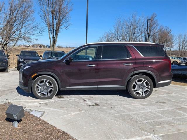 used 2025 Hyundai Palisade car, priced at $40,699