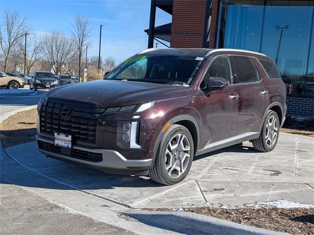 used 2025 Hyundai Palisade car, priced at $40,699