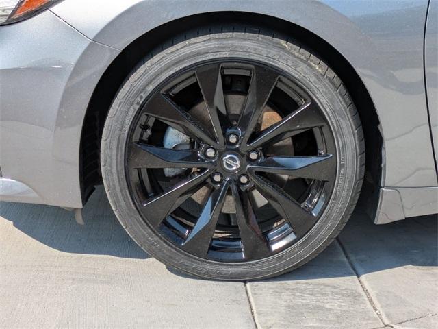 used 2021 Nissan Maxima car, priced at $25,942