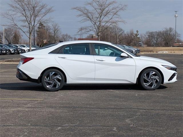 new 2025 Hyundai Elantra car, priced at $25,589