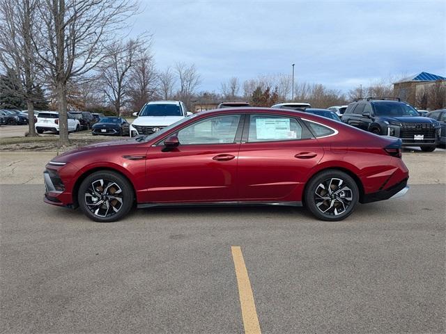 new 2025 Hyundai Sonata car, priced at $29,004