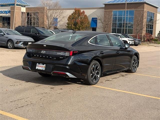 new 2025 Hyundai Sonata car, priced at $30,016